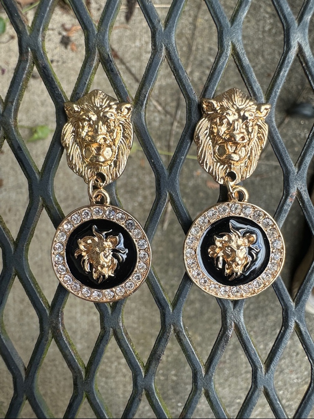 Dangle Drop Earrings ✨✨✨